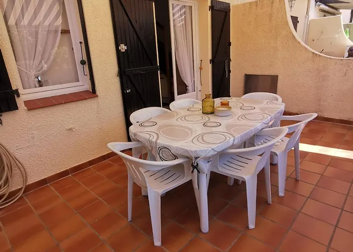 Pavillon Familial 2 Ch Avec Terrasse Ensoleillee, A 10min De La - Fr-1-732-59 Holiday home Argeles-sur-Mer